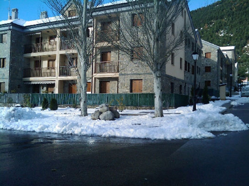 exterior_2